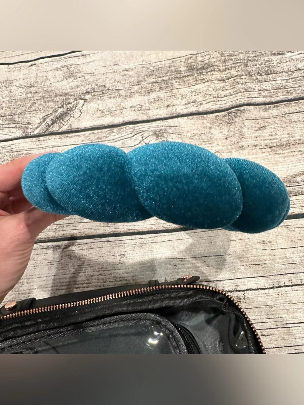 Drmtlgy Cosmetic Bag and Headband